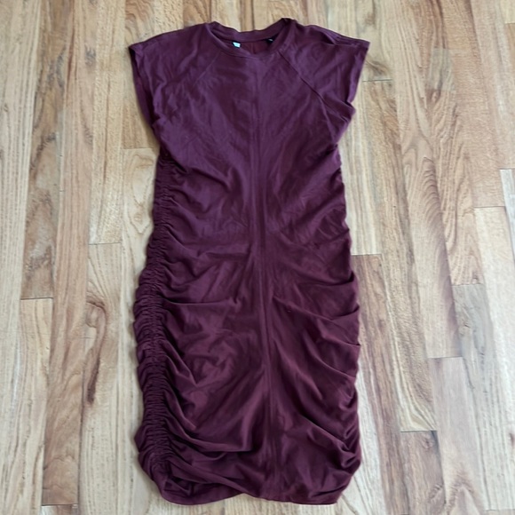 Athleta Dresses & Skirts - Athleta T-Shirt Side Gathering Adjustable Sleeve Dress, Size XS